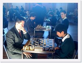 ChengB-LinZ * B.Cheng vs Zhigen Lin the game ended in a draw CV Zonal at Balwyn High 2009 * 800 x 600 * (151KB)